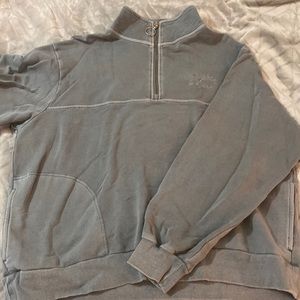 hollister crewneck